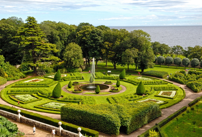 Dunrobin Castle gardens UK,  