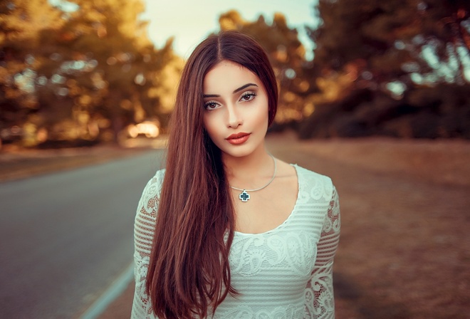 women, portrait, face, women outdoors, depth of field, necklace