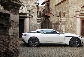 Aston Martin, DB11, V8