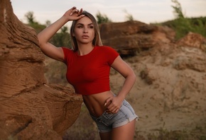 women, belly, pierced navel, women outdoors, jean shorts, looking away, crop top, red t-shirt, brunette