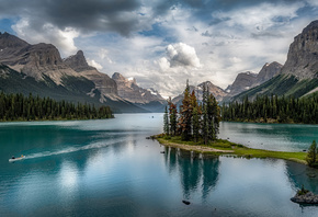 , , , Maligne, Lake, Alberta, 