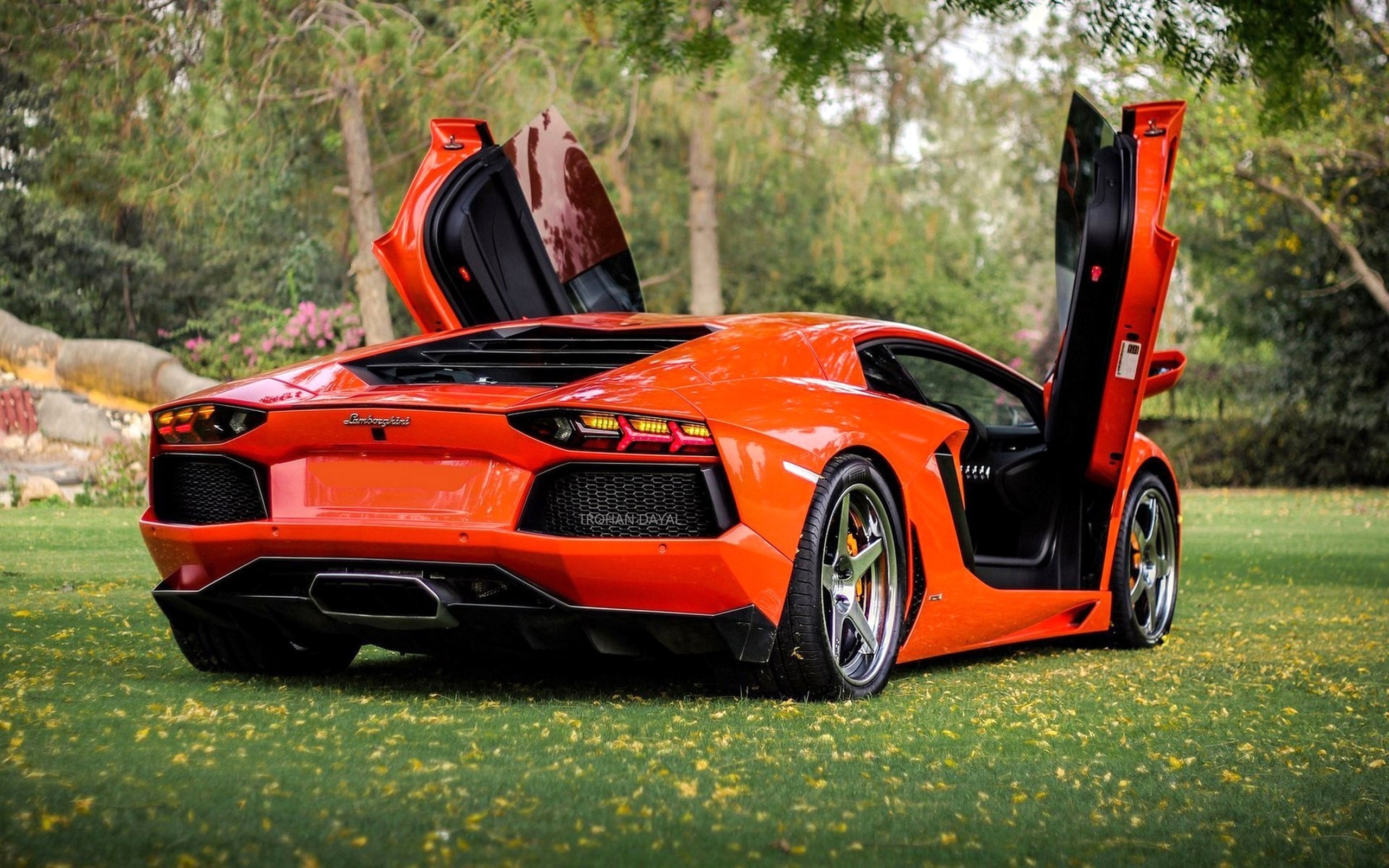Включи хорошую крутую. Lamborghini Aventador lp700-4 оранжевый. Авентадор lp700. Lamborghini Aventador lp700. Lamborghini Aventador оранжевая.