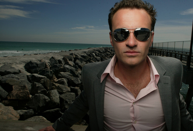 , julian mcmahon, , ,  