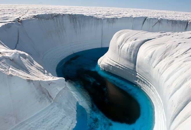 Ice, canyon, lake