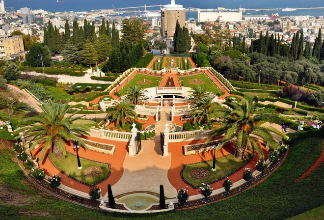 Израиль, Хайфа, Бахайские сады