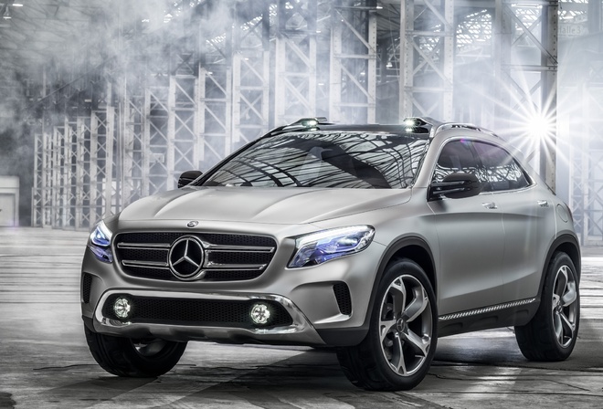 -, Mercedes-Benz, GLA