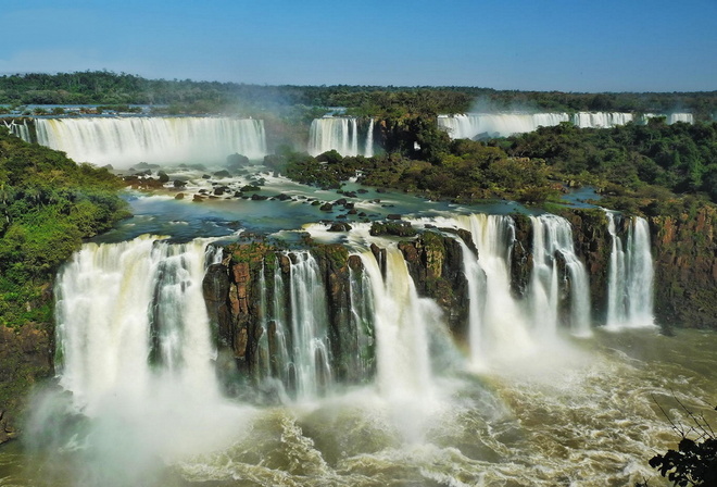 Водопады Игуасу, чудеса природы, красота, зелень, каскады, красота