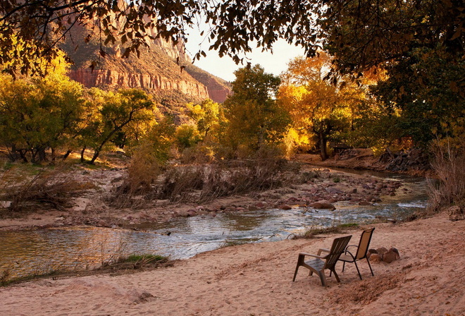 река, каньон, деревья, стулья, красота
