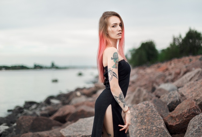 Julia Tyki, women, skinny, black dress, dyed hair, rocks, sea, tattoos, portrait, nose rings, pierced nose, looking at viewer, long hair, depth of field