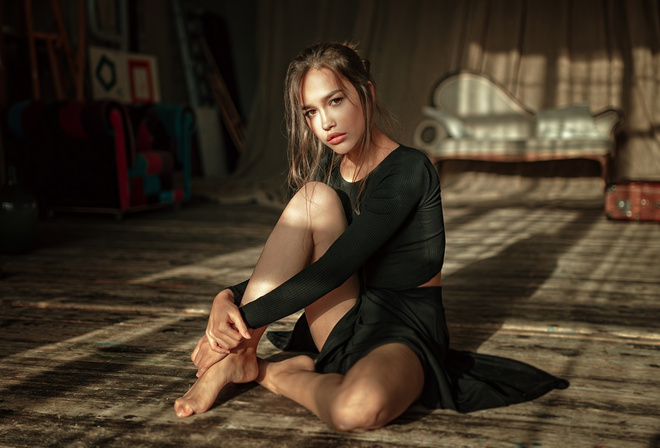 women, Georgy Chernyadyev, sitting, portrait, on the floor, brunette, black clothing