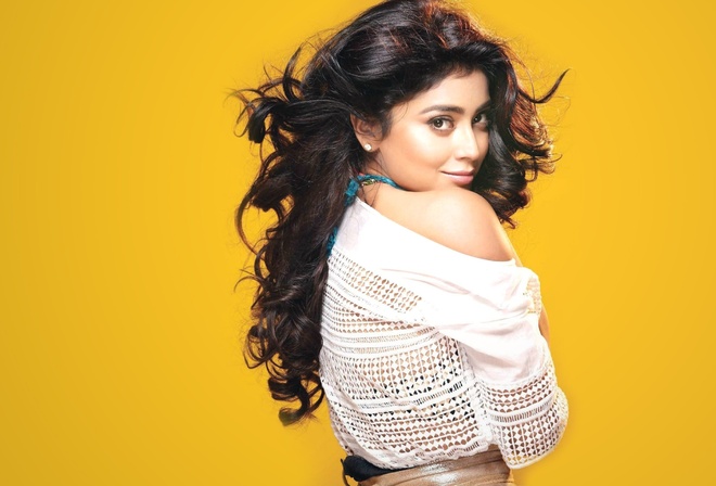 model, lips, , Celebrity, Bollywood, Shriya Saran, girl, eyes, brunette, , actress, hair, indian, 