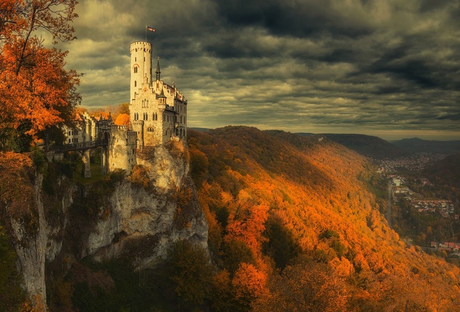 Германия, Germany, Baden-Wurttemberg, Lichtenstein Castle, горы, леса, осень, замок