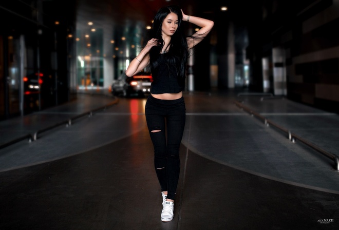 women, portrait, brunette, black hair, sneakers, T-shirt, pants, black clothing, depth of field