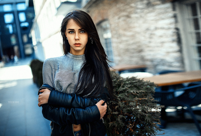 women, portrait, depth of field, women outdoors, arms crossed, leather jackets