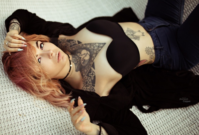 women, portrait, tattoo, choker, dyed hair, lying on back, jeans, black bras, nose rings