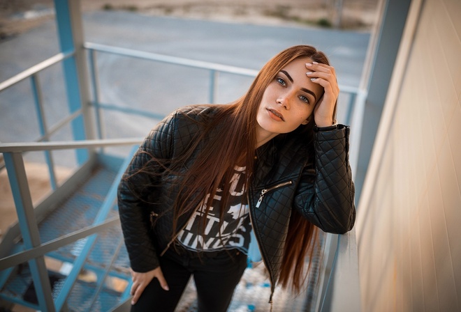 women, portrait, leather jackets, women outdoors, depth of field, black clothing, stairs