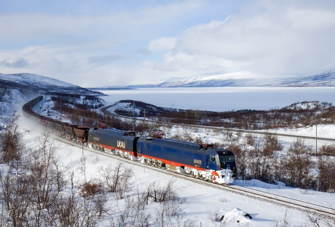 товарный поезд, электровоз, зима, снег