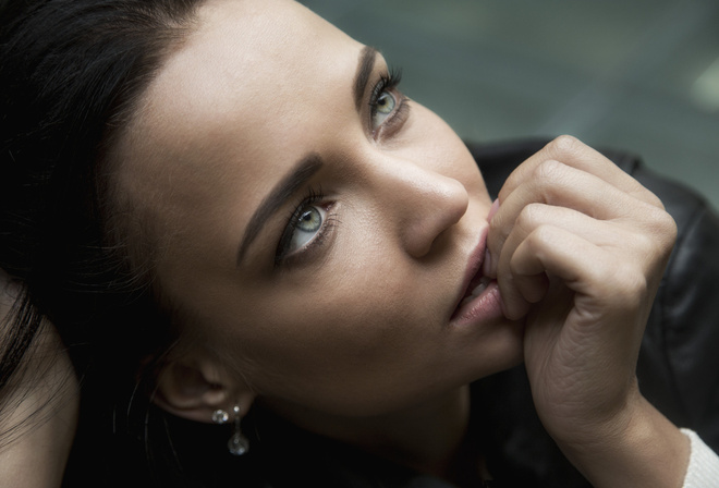 women, Angelina Petrova, face, portrait, finger on lips, model