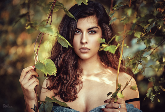 women, face, portrait, red nails, bare shoulders, depth of field, brown eyes