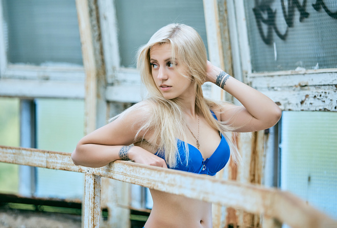 women, blonde, portrait, brunette, women outdoors, blue bra, tattoo, abandoned, belly, pierced navel, looking away