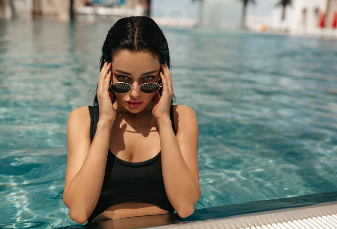 women, swimwear, swimming pool, brunette, sunglasses, portrait, water drops, wet body, wet hair, black nails, black hair