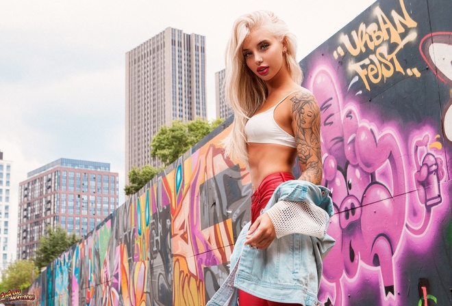 women, Andrew Morozow, tanned, blonde, jeans, tattoo, denim, nose ring, building, women outdoors, belly, graffiti, white tops