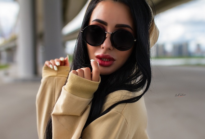 women, red lipstick, hoods, sunglasses, portrait, bridge