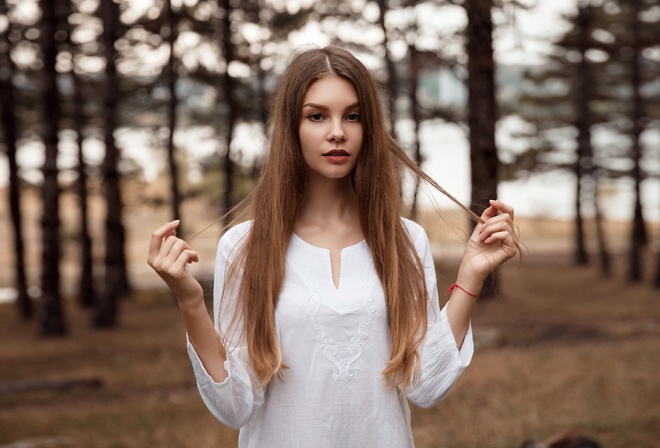 women, braces, long hair, blue eyes, trees, women outdoors, portrait