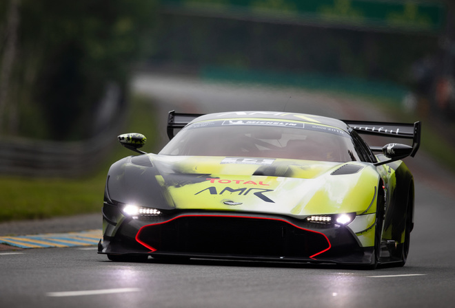 Aston Martin, Vulcan, AMR Pro