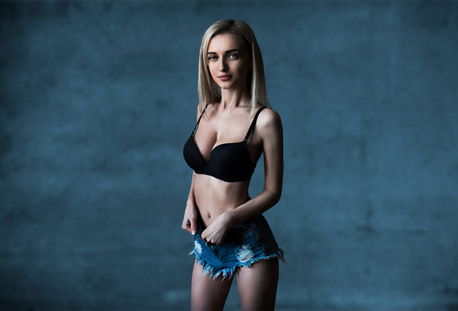 women, blonde, blue eyes, belly, jean shorts, skinny, black bras, simple background, portrait