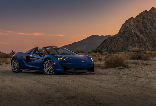 Mclaren, In Desert