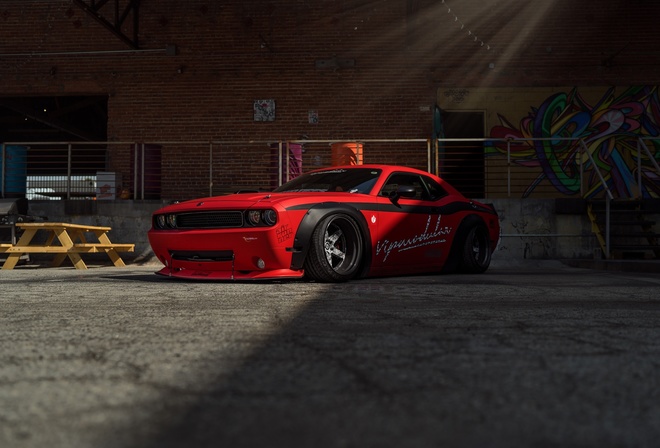 Dodge, Challenger, Tuned