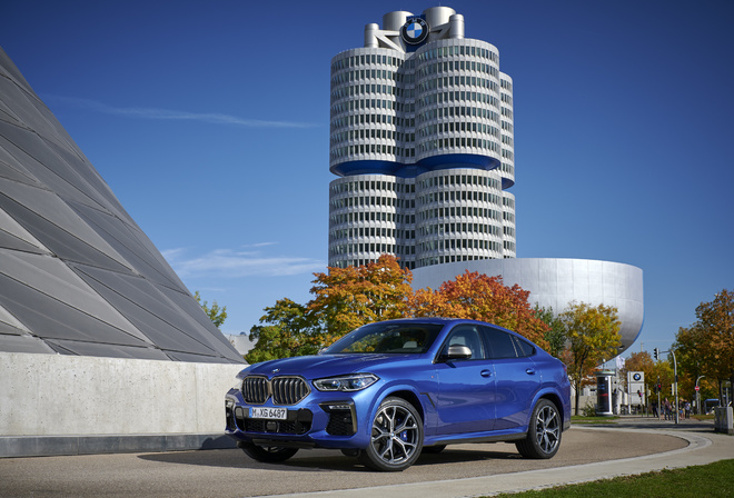 BMW, X6 50i, G06