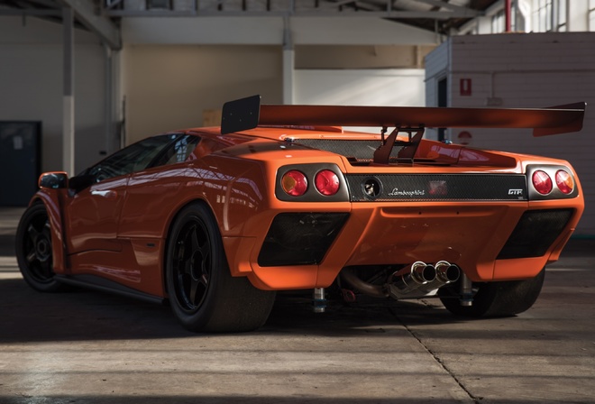 Lamborghini, Diablo
