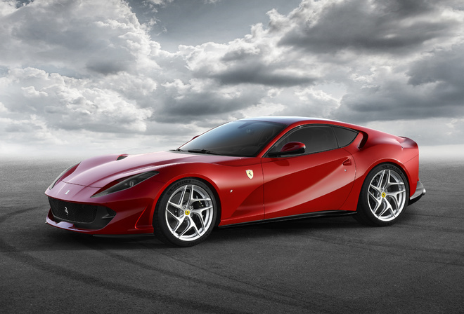 , Ferrari 812 Superfast, 