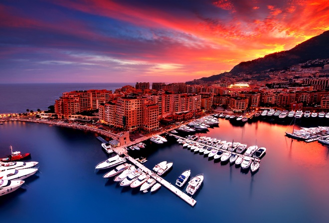 Княжество Монако, порт, закат