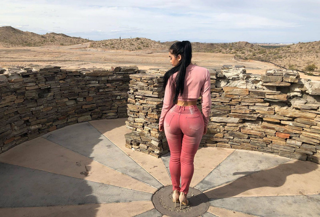 jailyne ojeda, , , , , , 