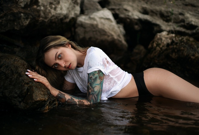 women, water, wet body, women outdoors, tattoo, white t-shirt, nose ring, wet hair, wet clothing, brunette, T-shirt, bikini bottoms