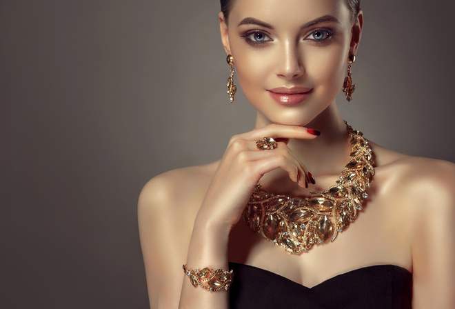 girl, style, model, Shine, hand, makeup, ring, hairstyle, lips, bracelet, decoration, blue, eyes, shoulders, gesture, earrings