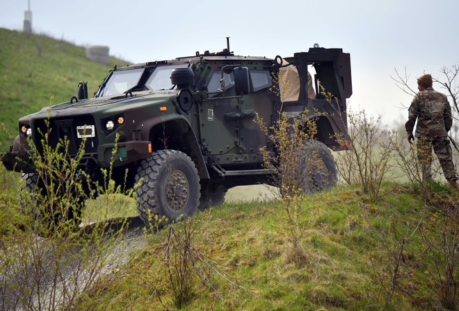 Electric Combat Vehicles, electric-powered vehicles, scout unit, US Army