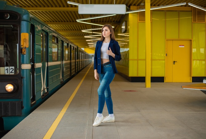 women, model, brunette, subway, jeans, sweater, socks, sneakers, short tops, public