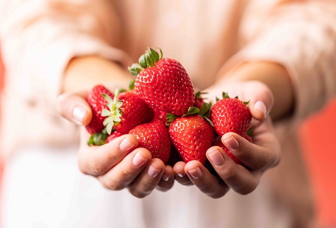 fresh produce, strawberries, New Zealand