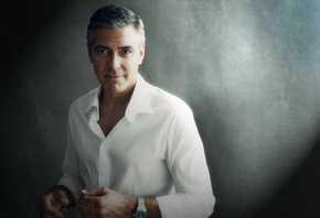 Джордж Клуни, актер, белая рубашка, ролекс, седина, взгляд
