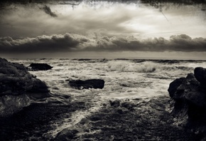 тучи, волны, чёрн-белое, пена, камни, шторм, морская, ветер, пейзаж. море,  ...