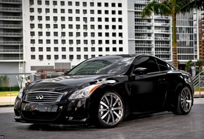 Infiniti G37, 