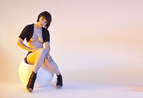 Supergirl, Mellisa Clarke