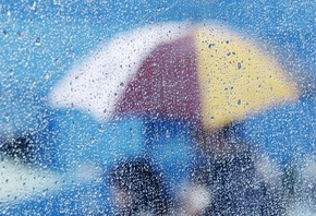 обои, зонтик, вода. дождь, стекло, фон, Разное, капли