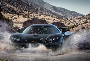 Koenigsegg, CCXR Wild Edition, суперкар, тюнинг, передний сплиттер, боковые крылышки, вентиляционное отверстие, лёгкие колёса, ручей, брызги