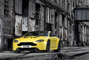 ����������, Aston-Martin