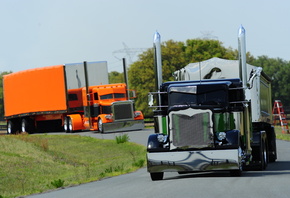 track, truck, peterbilt